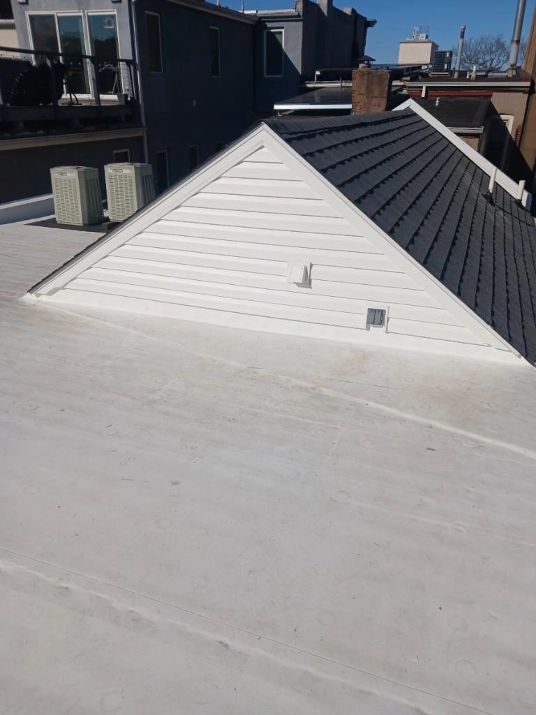 Flat Roofing Services in Washington DC. TPO and Torch Down Modified Flat Roofing in DC